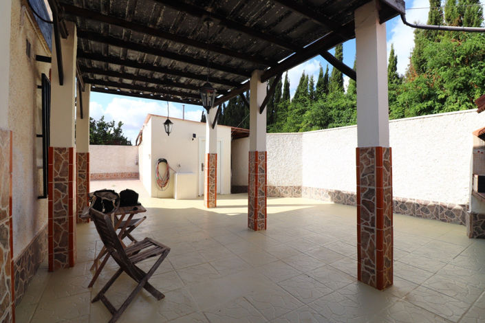 Image No.22-4 Bed Country House for sale