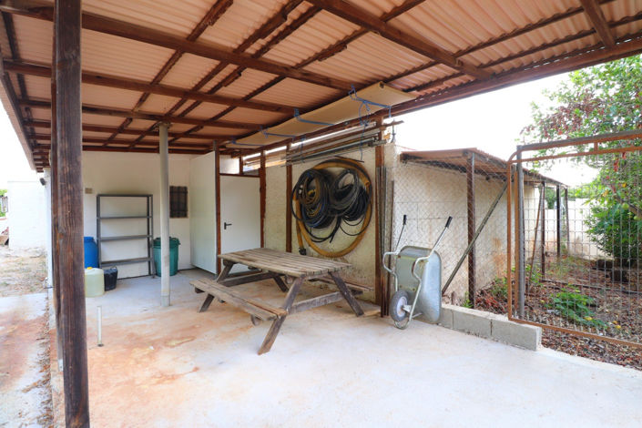 Image No.29-4 Bed Country House for sale