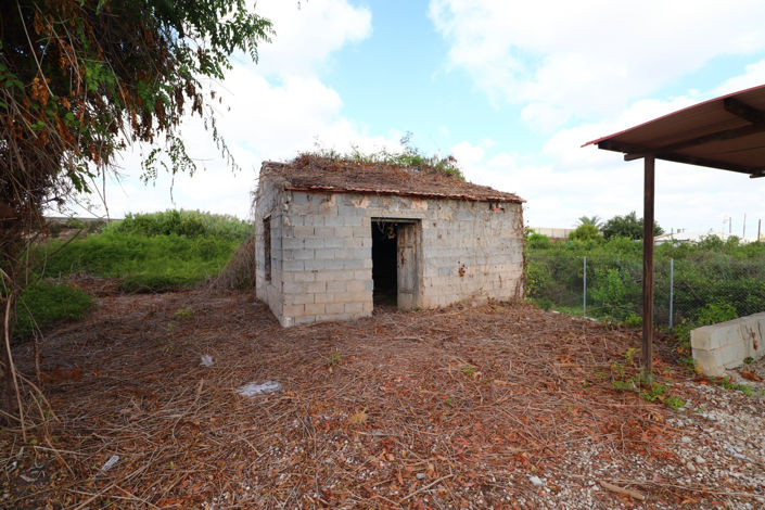 Image No.30-4 Bed Country House for sale