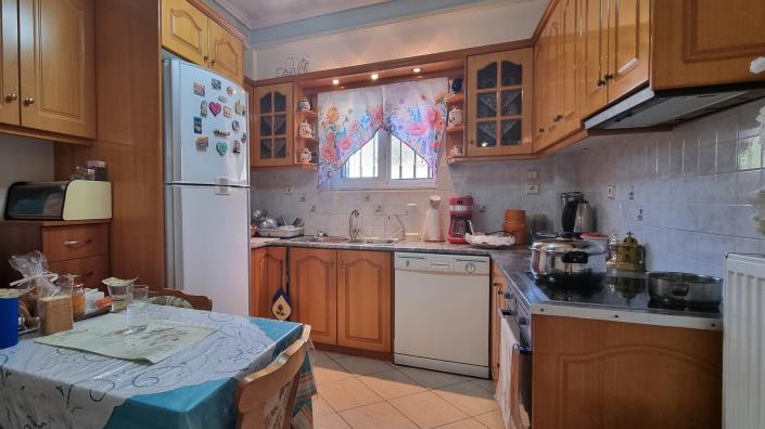 Image No.10-4 Bed House for sale