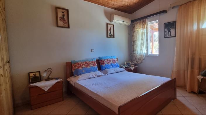 Image No.11-4 Bed House for sale
