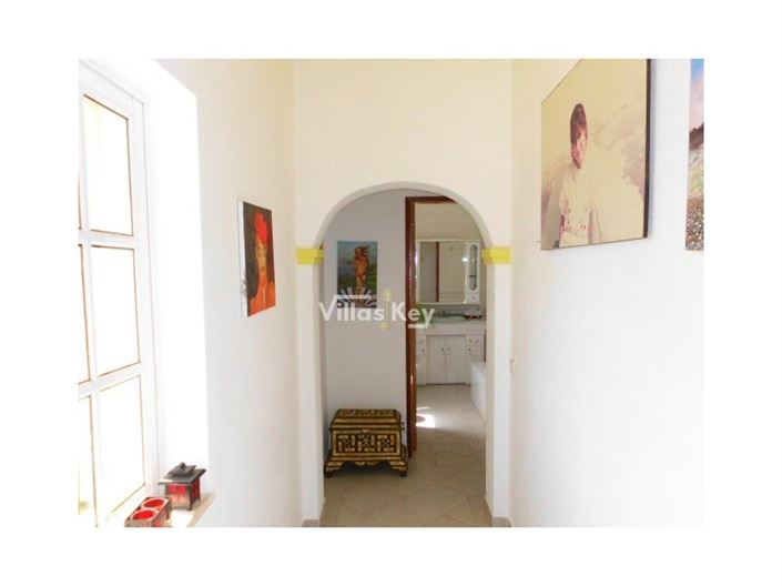 Image No.7-4 Bed House for sale
