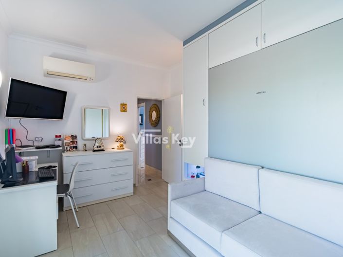 Image No.27-2 Bed Apartment for sale