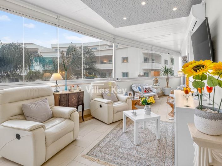 Image No.20-2 Bed Apartment for sale