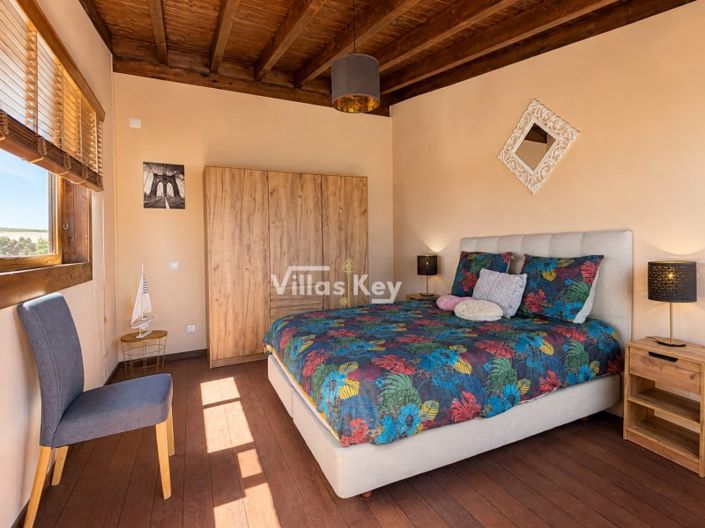 Image No.23-4 Bed House for sale