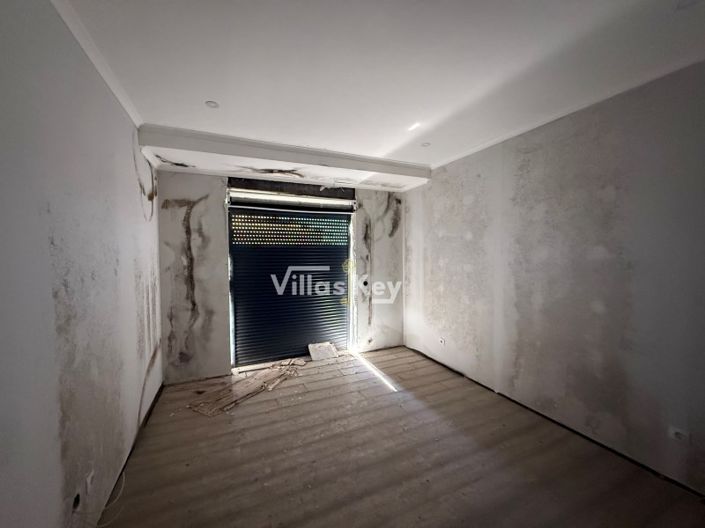 Image No.34-3 Bed House for sale
