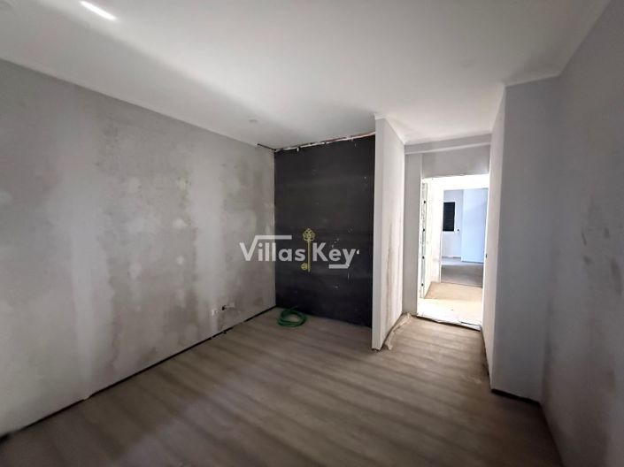 Image No.35-3 Bed House for sale