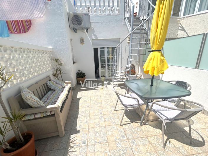 Image No.37-4 Bed House for sale