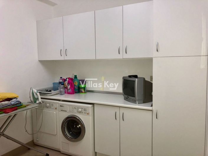 Image No.39-5 Bed House for sale