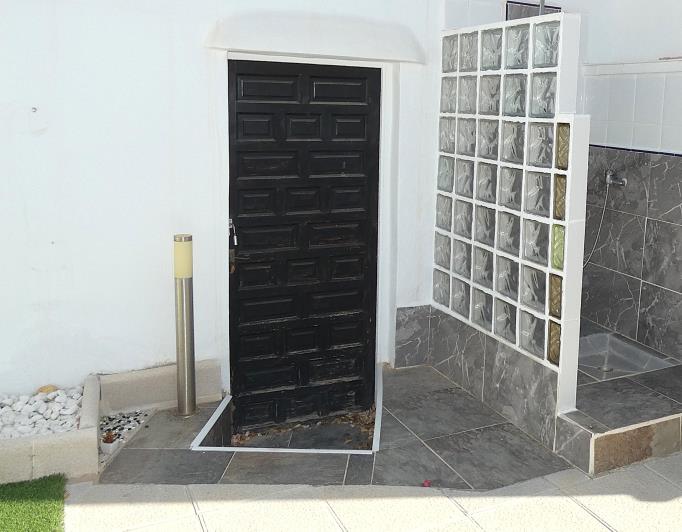 Image No.48-2 Bed Villa / Detached for sale