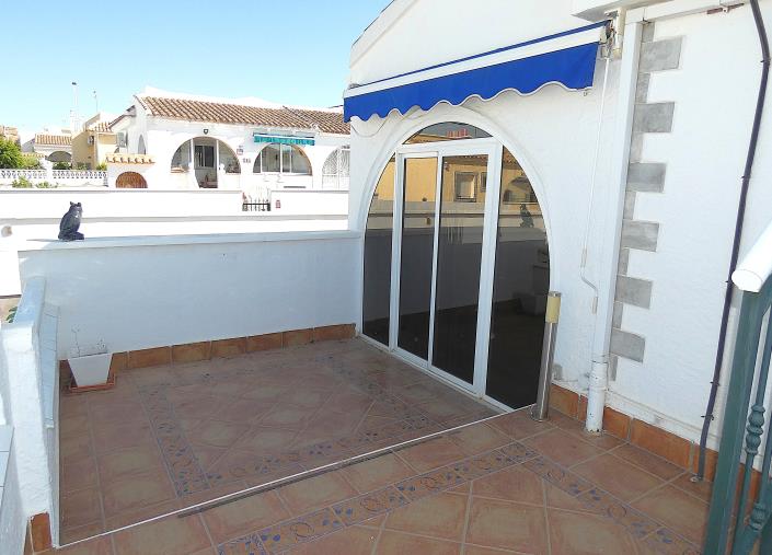 Image No.52-2 Bed Villa / Detached for sale