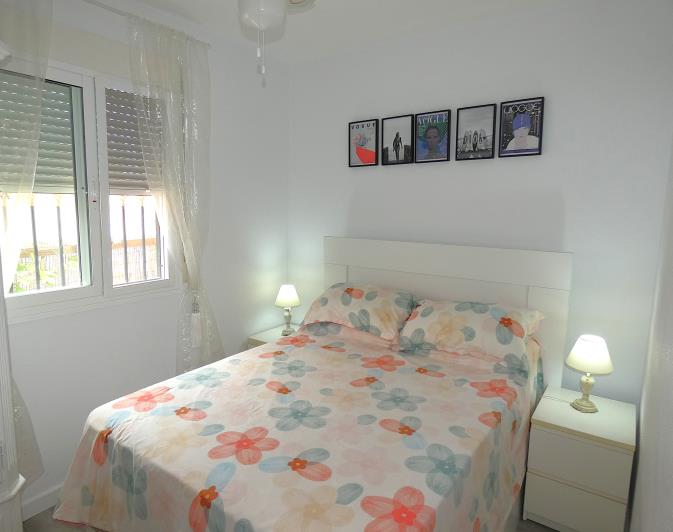 Image No.21-2 Bed Villa / Detached for sale