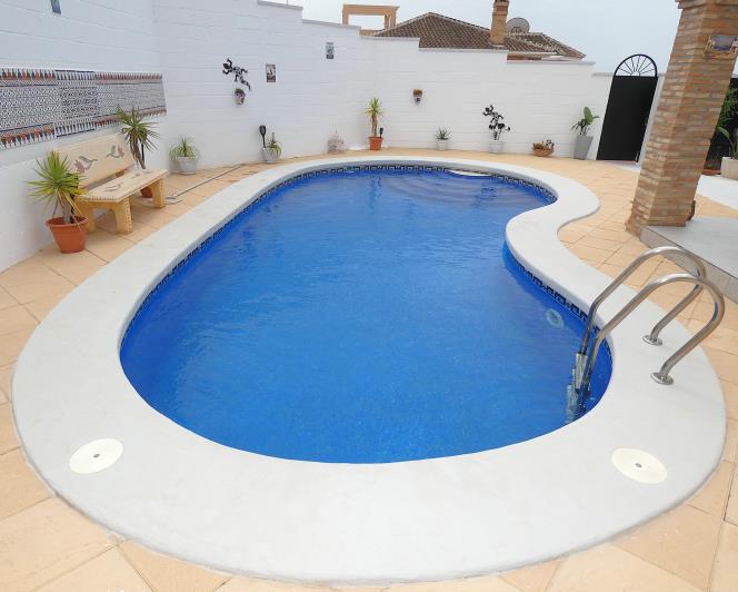 Image No.43-2 Bed Villa / Detached for sale