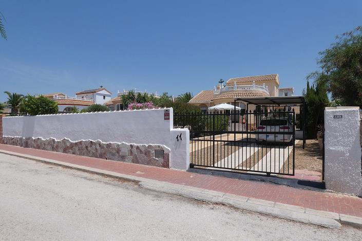Image No.5-3 Bed Villa / Detached for sale