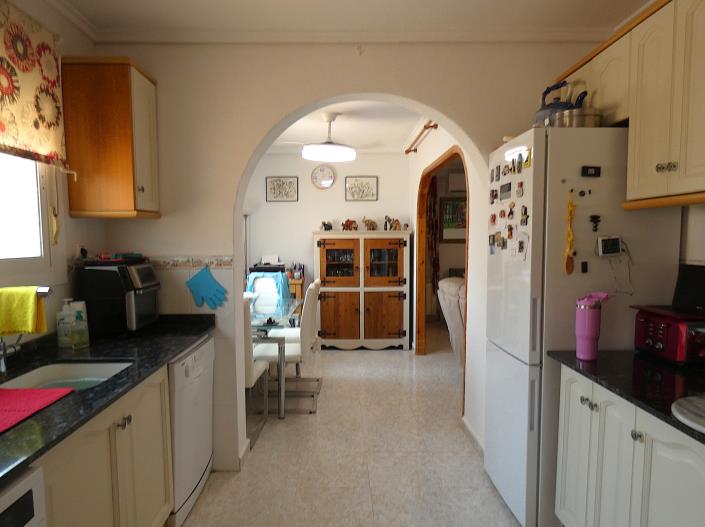 Image No.37-3 Bed Villa / Detached for sale
