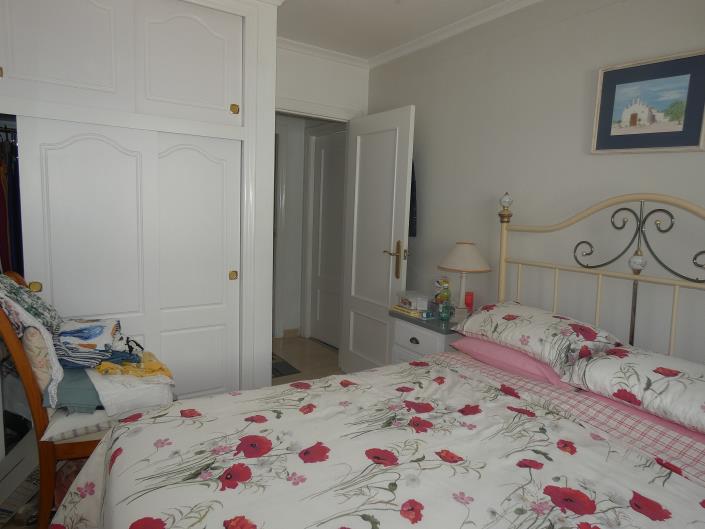 Image No.23-3 Bed Villa / Detached for sale