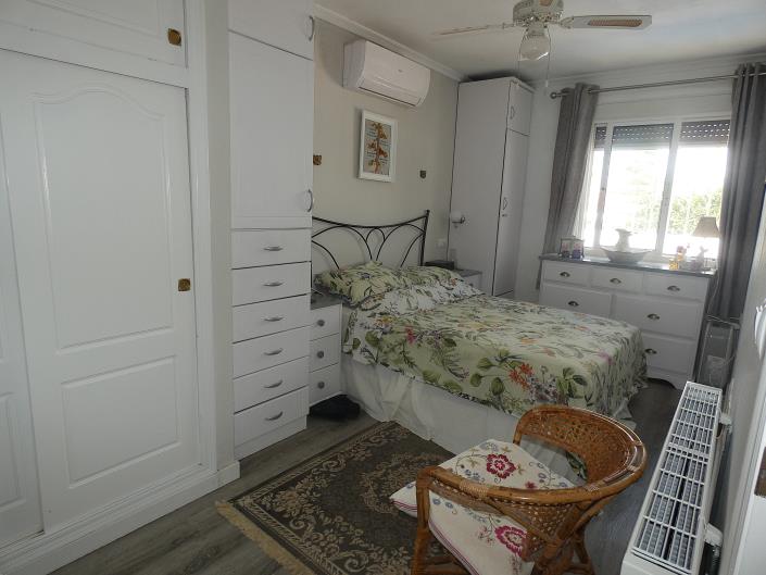Image No.26-3 Bed Villa / Detached for sale