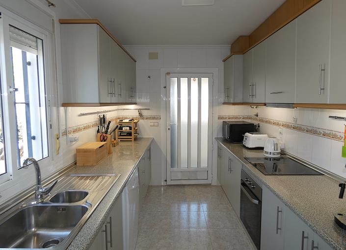 Image No.34-3 Bed Villa / Detached for sale
