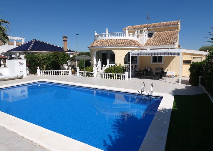 Image No.40-3 Bed Villa / Detached for sale