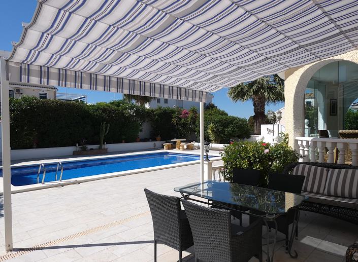 Image No.45-3 Bed Villa / Detached for sale