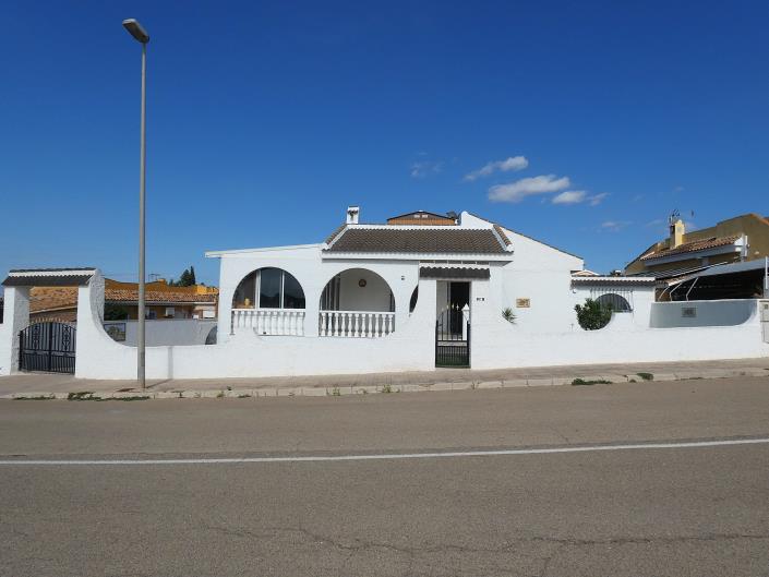 Image No.5-4 Bed Villa / Detached for sale