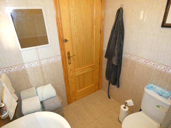 Image No.18-2 Bed Apartment for sale