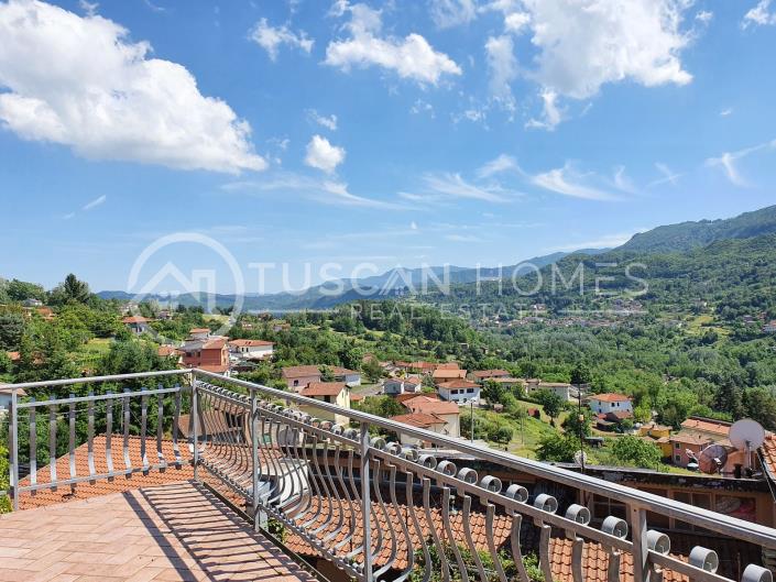 Image No.10-3 Bed House for sale