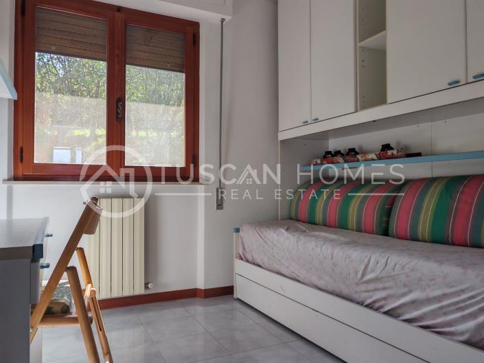 Image No.10-3 Bed Apartment for sale