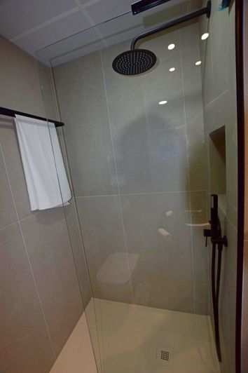 Image No.22-3 Bed Apartment for sale