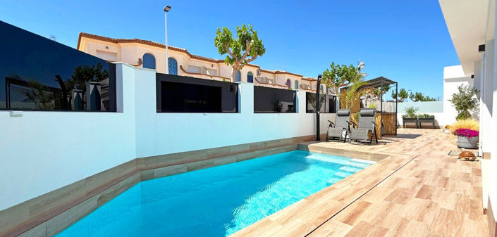 Image No.8-2 Bed Villa for sale