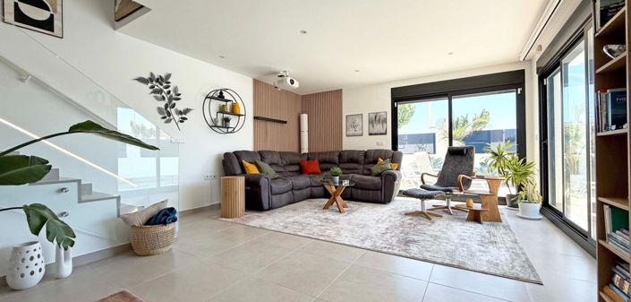 Image No.9-2 Bed Villa for sale