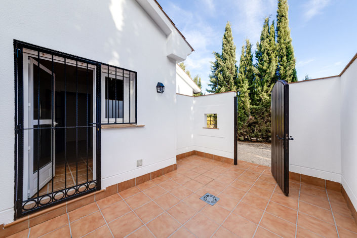 Image No.40-3 Bed Villa for sale