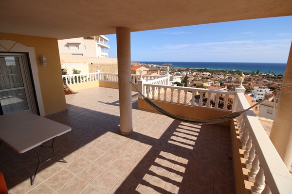 Image No.47-4 Bed Property for sale