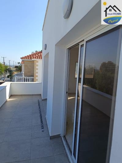 Image No.18-6 Bed House for sale