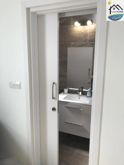 Image No.11-3 Bed Semi-Detached for sale