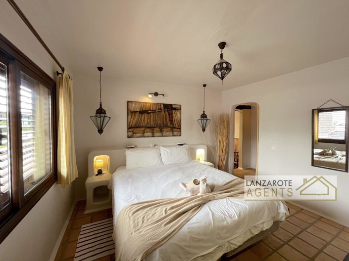Image No.15-4 Bed Villa for sale