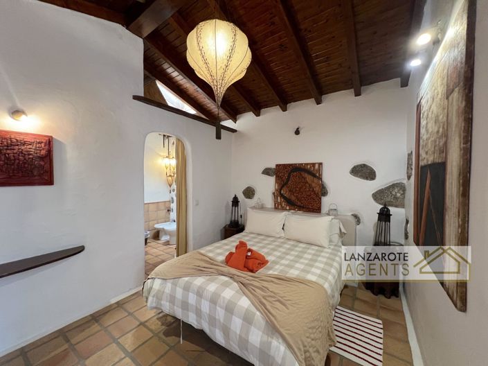 Image No.7-4 Bed Villa for sale