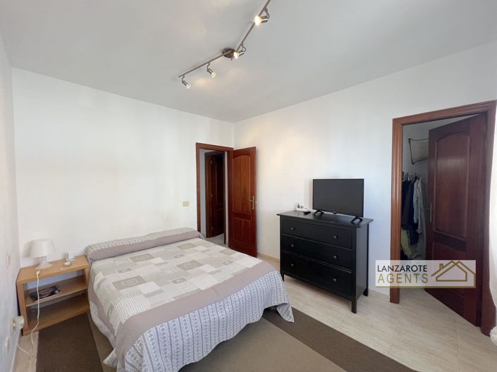 Image No.14-3 Bed House for sale