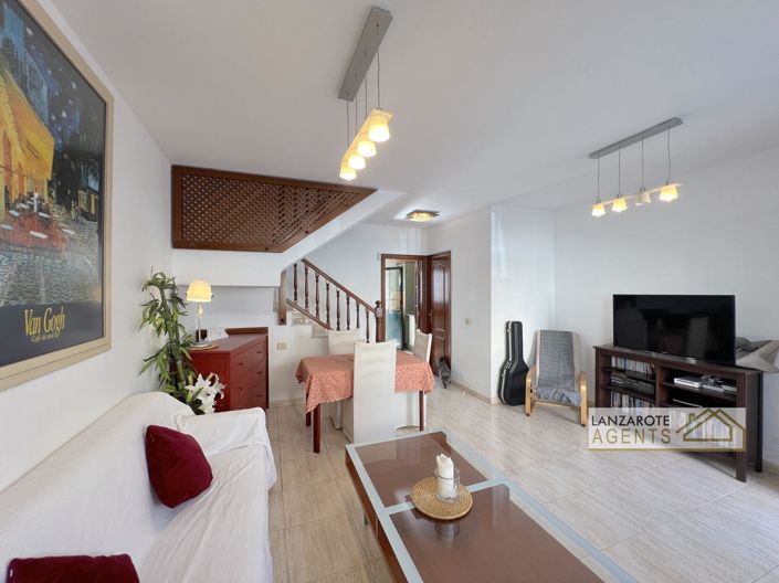 Image No.3-3 Bed House for sale