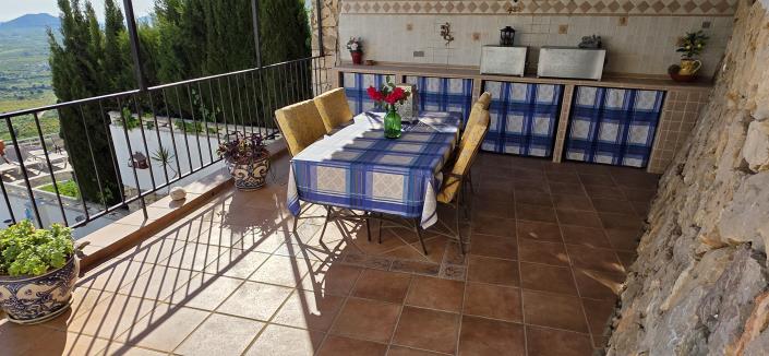 Image No.11-4 Bed Villa / Detached for sale