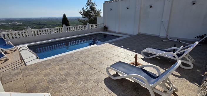 Image No.17-4 Bed Villa / Detached for sale