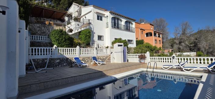 Image No.21-4 Bed Villa / Detached for sale