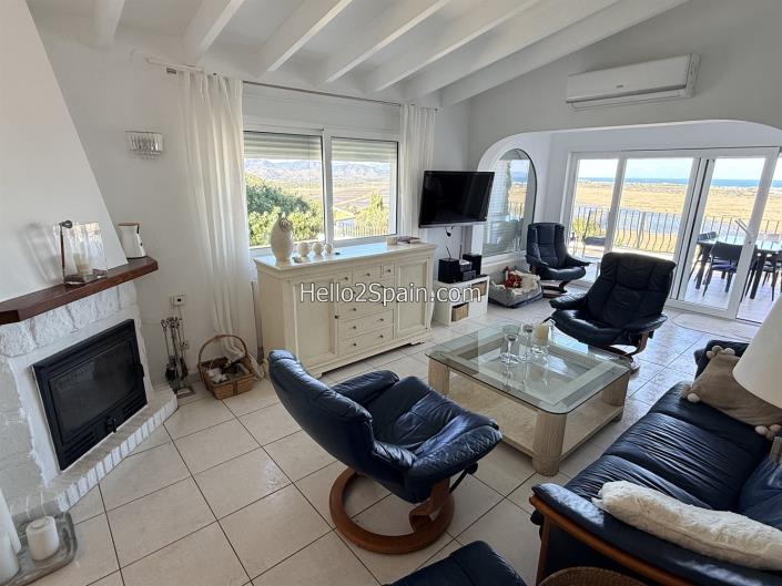 Image No.12-4 Bed Villa / Detached for sale