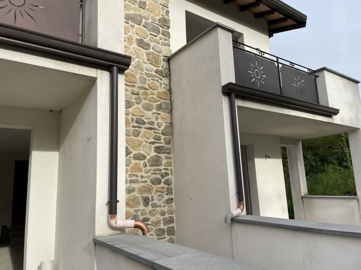 Image No.8-3 Bed Property for sale