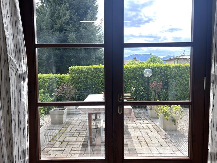 Image No.14-2 Bed Property for sale