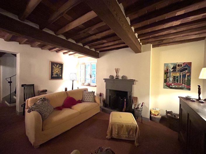 Image No.26-3 Bed Property for sale