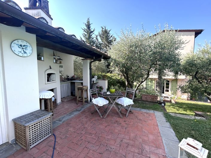 Image No.29-3 Bed Property for sale