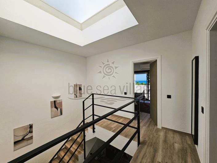 Image No.26-3 Bed Chalet for sale
