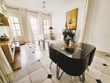lounge-diner-entrance-1551--2-