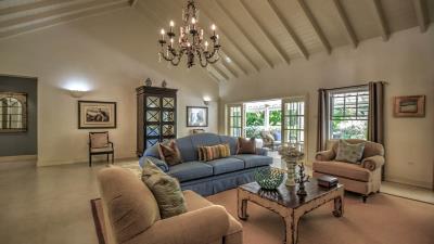 sle-fairways-living-area-panoramic